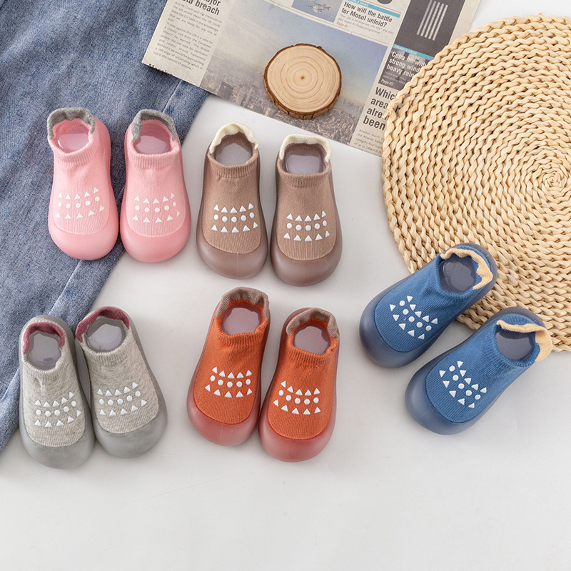 Babyvloerschoenen Blauw en roz - Anti Blister Sock recensie en prijs